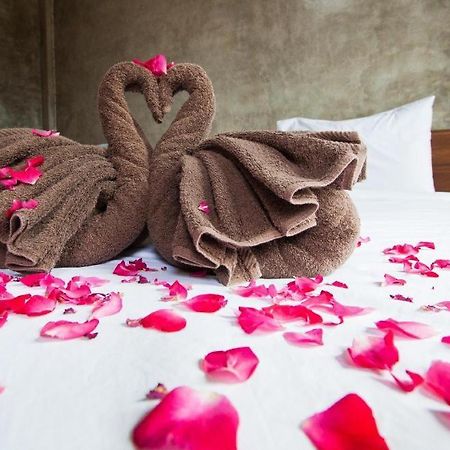 Huan Aumpron Resort Phrae Exterior foto