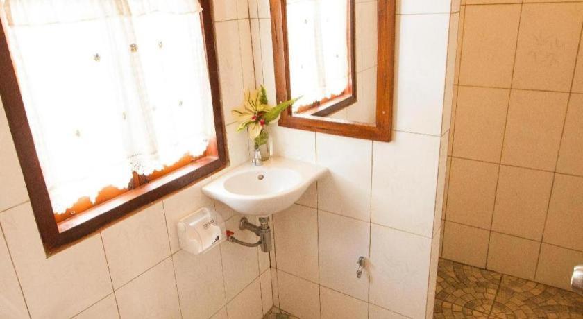 Huan Aumpron Resort Phrae Exterior foto